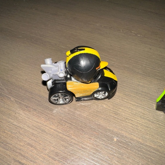 Hasbro Rovio Angry Birds Mini Cars Go! Telepods Kart Racers Lot of 5 UNTESTED QR - Picture 9 of 16